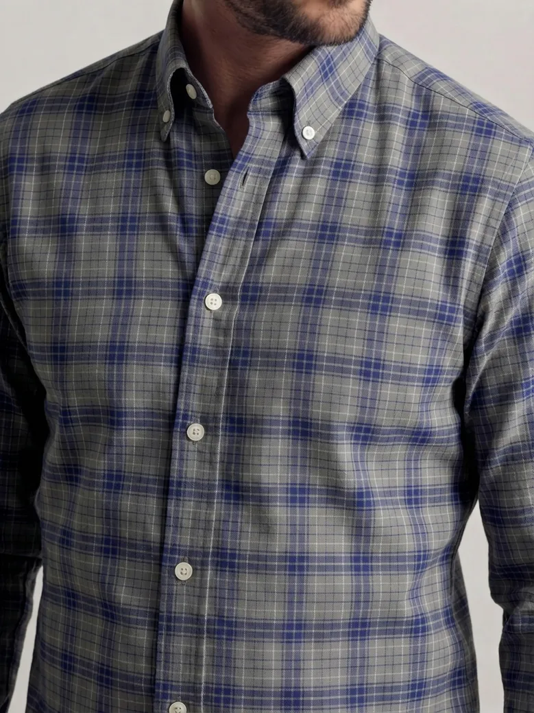 Camisa de popelina blanca lisa de fácil planchado