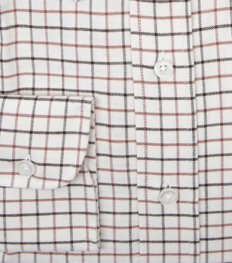 Camisa de popelina blanca lisa de fácil planchado