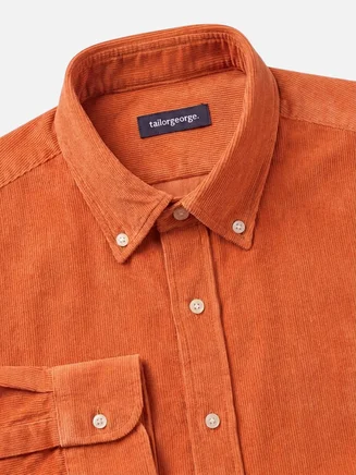 Camisa de pana lisa de color naranja