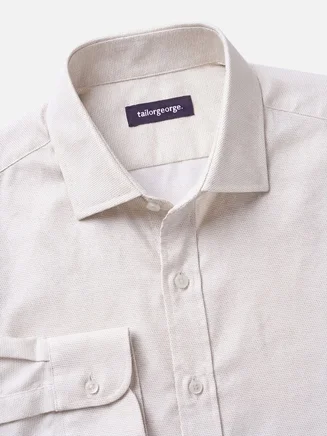 Camisa de sarga beige lisa de fácil planchado