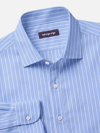 Camisa de popelina de rayas azul claro de fácil planchado